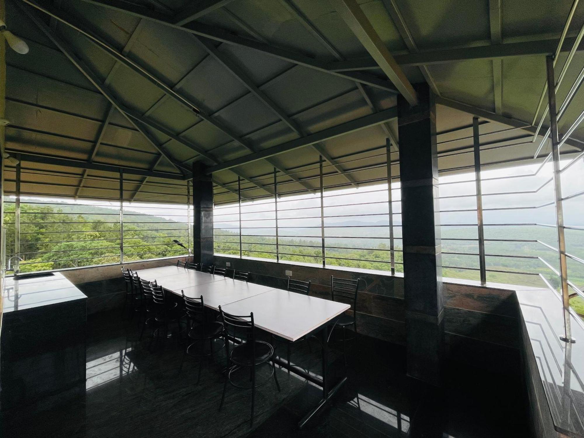 Rashi Z View Estate Stay Tarikere Exteriör bild